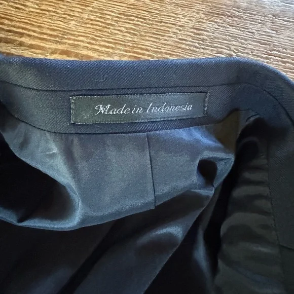 Lauren Ralph Lauren 43R Navy Wool Blazer Mens Sport Coat Gold Buttons Classic - Picture 4 of 8